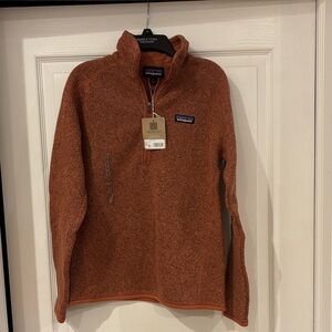 Patagonia Woman Zip-Up Sweater in Burgundy Size Small new with tag